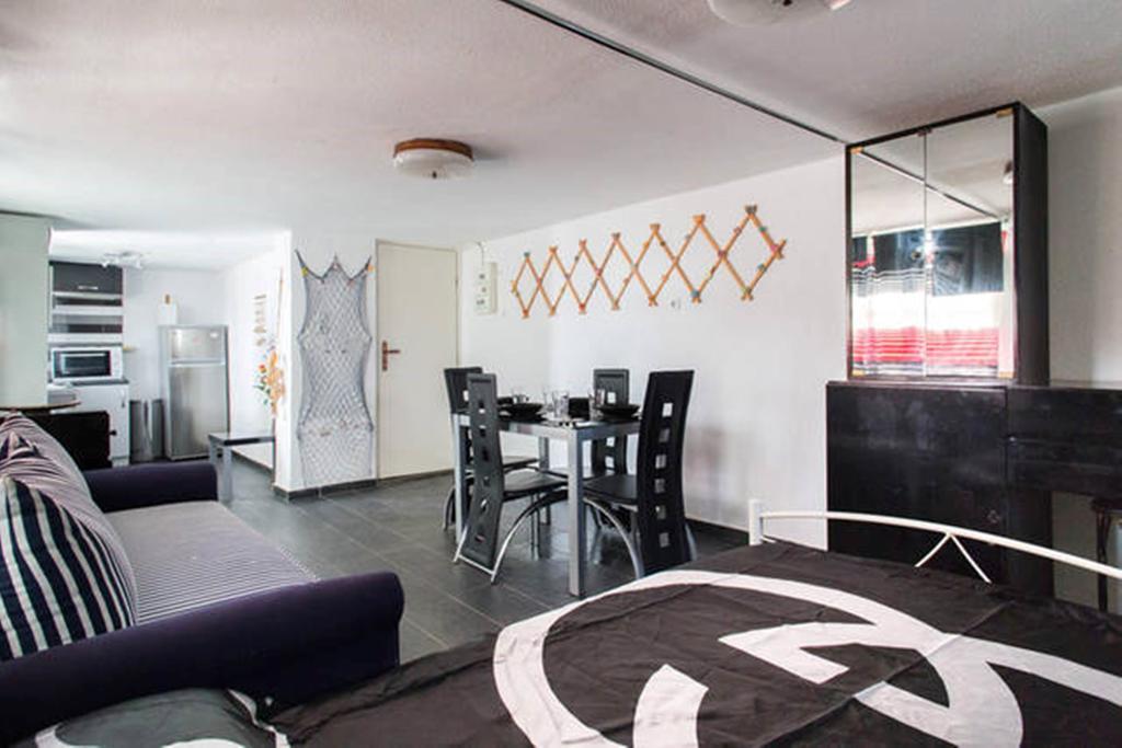 Wavedance Accommodation Σαλαμίνα Εξωτερικό φωτογραφία