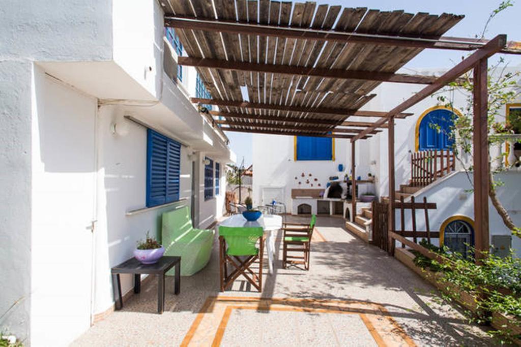 Wavedance Accommodation Σαλαμίνα Εξωτερικό φωτογραφία