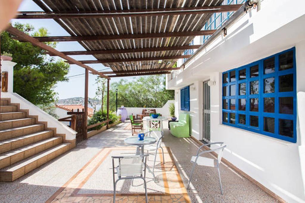 Wavedance Accommodation Σαλαμίνα Εξωτερικό φωτογραφία
