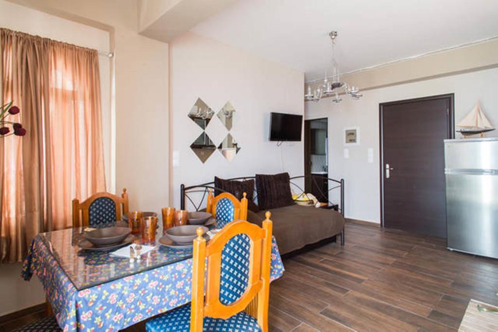 Wavedance Accommodation Σαλαμίνα Εξωτερικό φωτογραφία