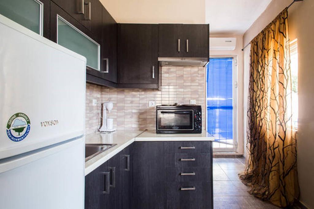 Wavedance Accommodation Σαλαμίνα Εξωτερικό φωτογραφία
