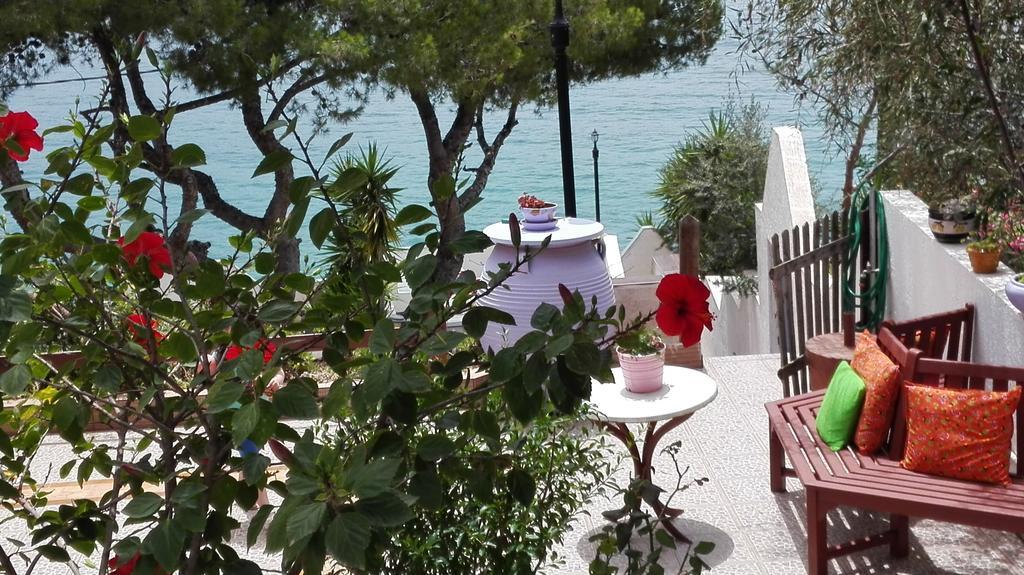 Wavedance Accommodation Σαλαμίνα Εξωτερικό φωτογραφία