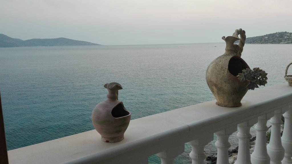 Wavedance Accommodation Σαλαμίνα Εξωτερικό φωτογραφία